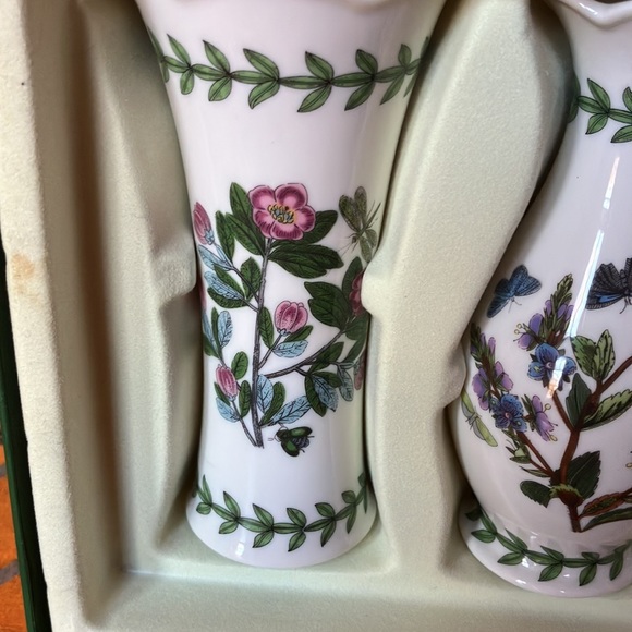 Port Meirion mini vases Beautiful for small amounts of flowers - Picture 2 of 5